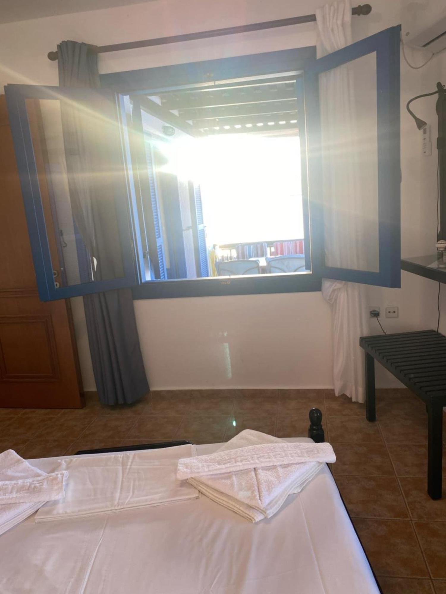 On The Sea Despoina Apartment At Mochlos Creta Εξωτερικό φωτογραφία